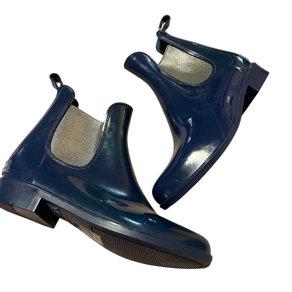 NWOT Lauren Ralph Lauren Navy Blue Silver Chelsea Rain Boots Women’s Size 5